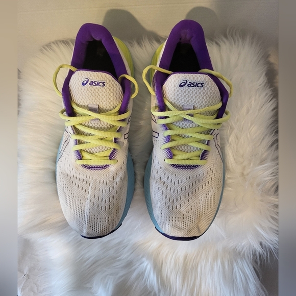 Asics White and Purple Running Shoes, Size 9.5 - Picture 2 of 7